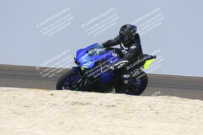 media/Sep-20-2025-TrackDaz (Sat) [[27f0cde673]]/B Group/1120am (Turn 2)/